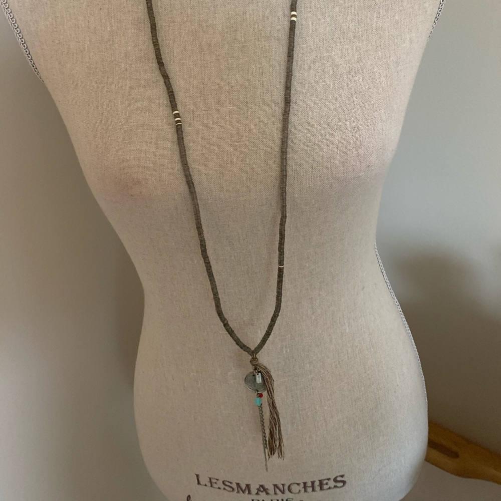 Chan luu necklace
